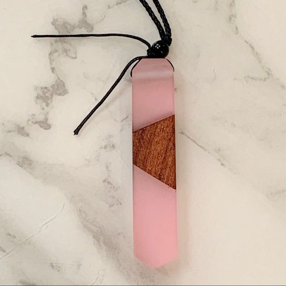 Jewelry - LAST ONE. Rope Pendant Necklace